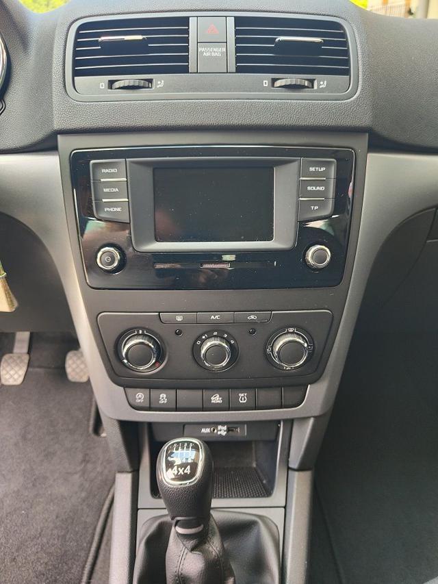 SKODA Yeti usata, con Fendinebbia