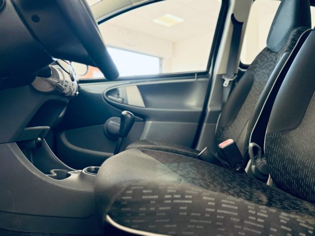 PEUGEOT 107 usata, con Boardcomputer