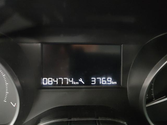 PEUGEOT 2008 usata, con USB