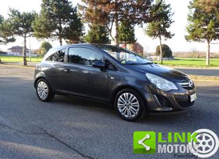 OPEL Corsa usata, con Airbag