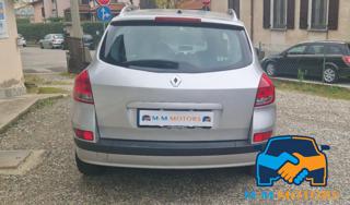 RENAULT Clio usata, con Alzacristalli elettrici