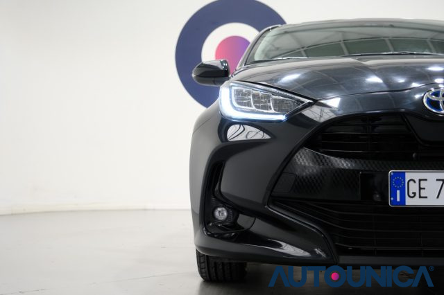 TOYOTA Yaris usata 46