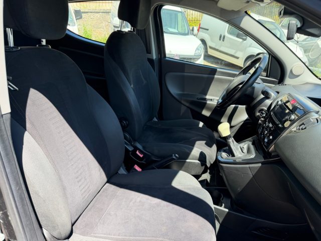 LANCIA Ypsilon usata 11