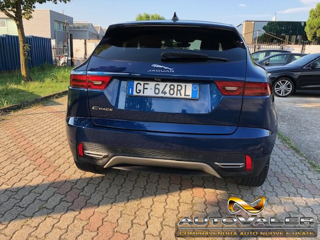 JAGUAR E-Pace usata, con Autoradio