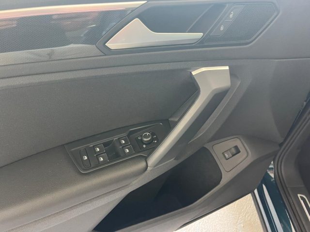 VOLKSWAGEN Tiguan usata, con Riconoscimento dei segnali stradali