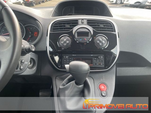 RENAULT Kangoo usata, con Airbag