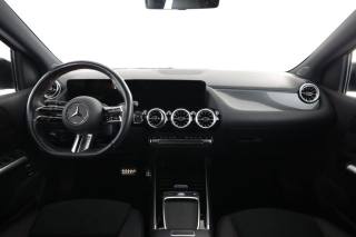 MERCEDES-BENZ CLA usata 4