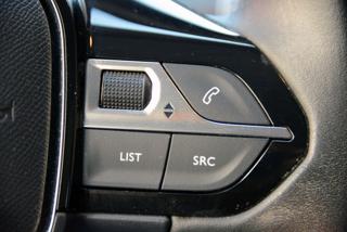 PEUGEOT 2008 usata, con USB
