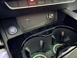 AUDI A4 usata, con Touch screen