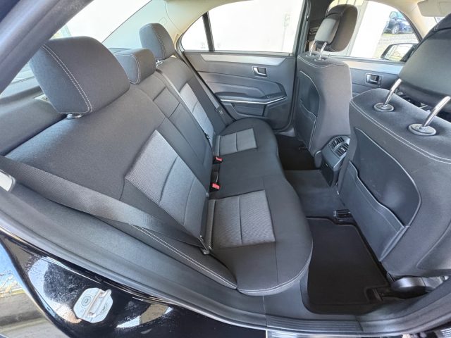 MERCEDES-BENZ E 200 usata, con Fari Xenon