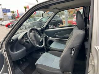FIAT 600 usata, con MP3
