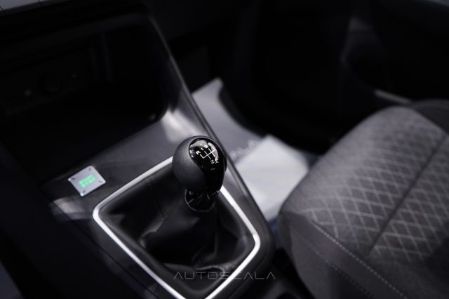 MG ZS usata, con USB