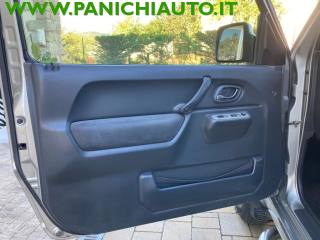 SUZUKI Jimny usata, con Servosterzo