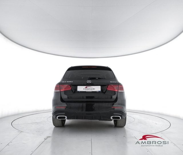MERCEDES-BENZ GLC 220 usata 5