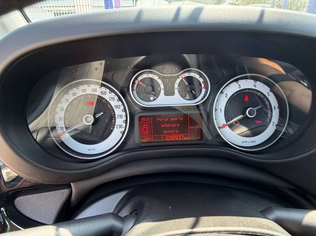 FIAT 500L usata, con Volante in pelle