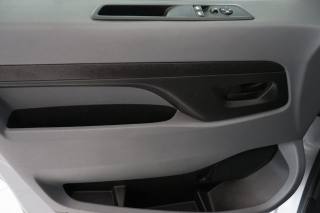 OPEL Vivaro usata, con Android Auto