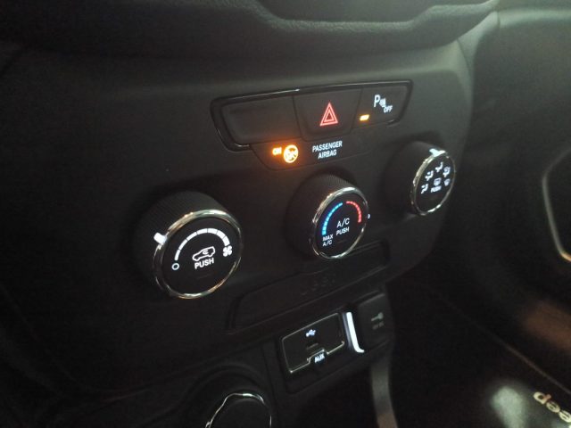 JEEP Renegade usata, con Controllo trazione
