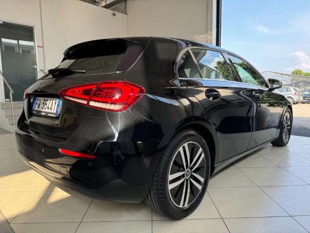 MERCEDES-BENZ A 180 usata, con Sensori di parcheggio posteriori