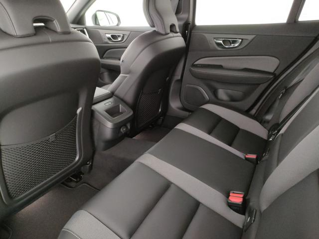 VOLVO V60 usata, con Autoradio digitale