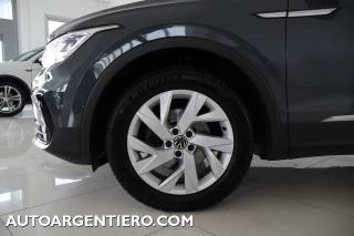 VOLKSWAGEN Tiguan usata, con Sensore di luce