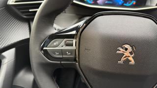 PEUGEOT 2008 usata, con Autoradio