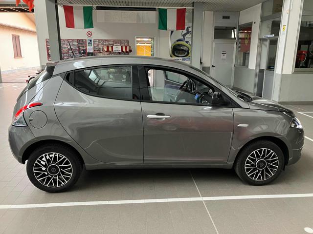 LANCIA Ypsilon usata, con ABS