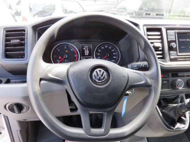 VOLKSWAGEN Crafter usata, con Touch screen