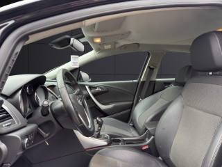 OPEL Astra usata, con Chiusura centralizzata