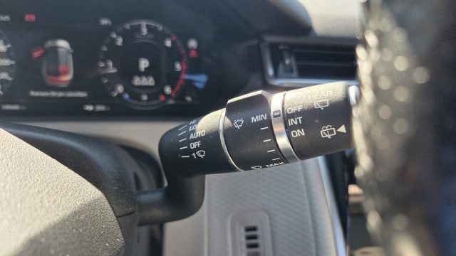 LAND ROVER Range Rover Velar usata, con Tettuccio apribile