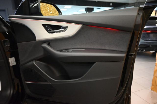 AUDI Q8 usata 76