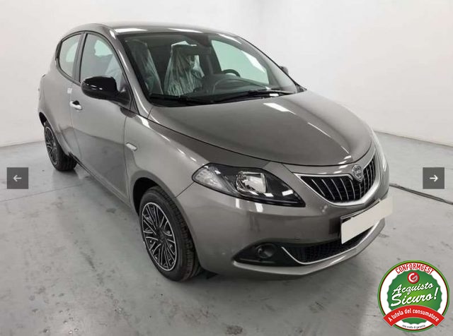 LANCIA Ypsilon usata, con Servosterzo