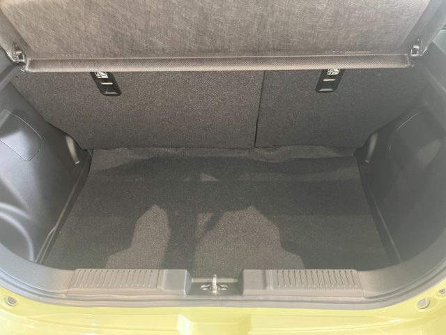 SUZUKI Swace usata, con Alzacristalli elettrici
