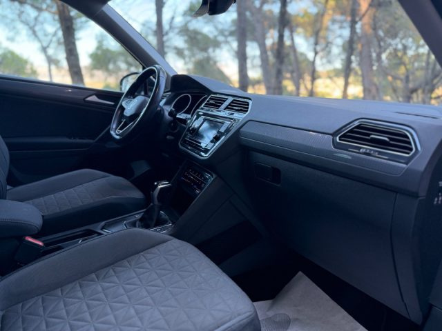 VOLKSWAGEN Tiguan usata, con Bracciolo