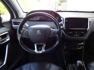 PEUGEOT 2008 usata, con Cruise Control
