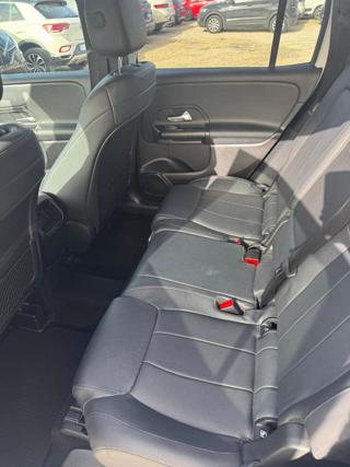MERCEDES-BENZ GLB 200 usata, con Chiusura centralizzata
