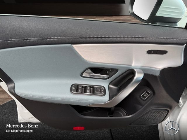 MERCEDES-BENZ CLA 180 usata, con Cruise Control