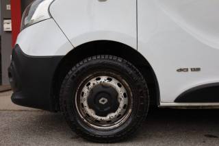 RENAULT Trafic usata 83