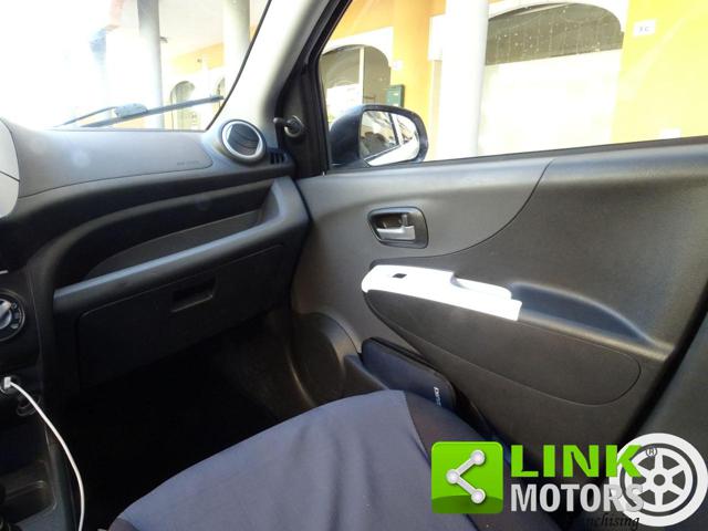 SUZUKI Alto usata, con Sedile posteriore sdoppiato