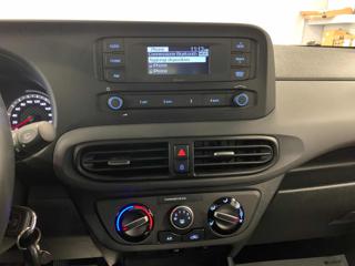 HYUNDAI i10 usata, con Sensore di luce