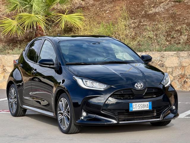 TOYOTA Yaris usata, con Alzacristalli elettrici