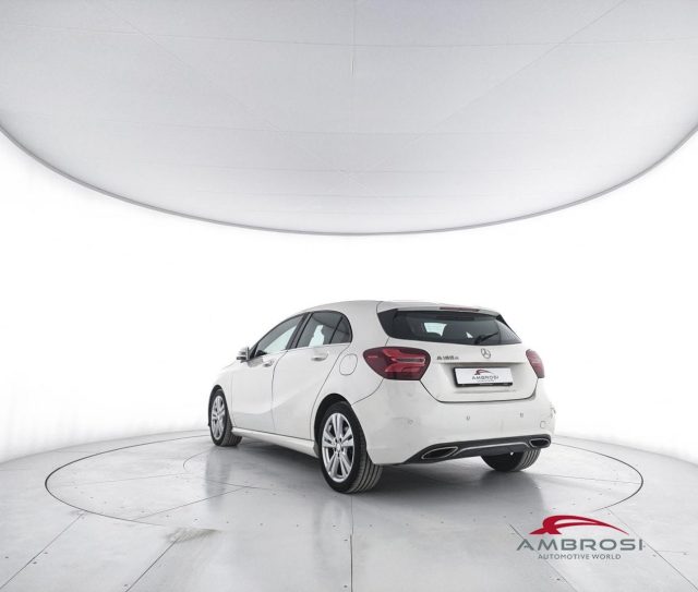 MERCEDES-BENZ A 180 usata 3