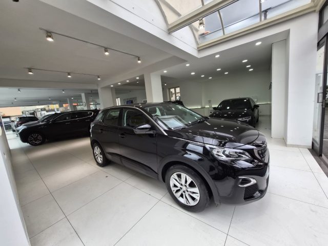 PEUGEOT 3008 usata, con Autoradio