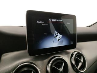 MERCEDES-BENZ GLA 180 usata, con Volante in pelle