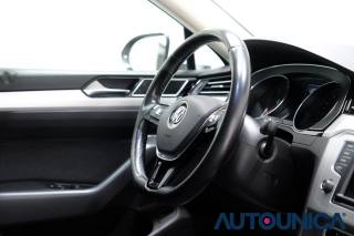 VOLKSWAGEN Passat Variant usata 59