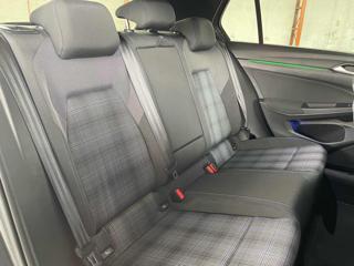 VOLKSWAGEN Golf usata, con ESP