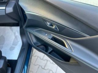PEUGEOT 3008 usata, con Fari LED