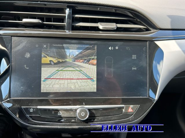 OPEL Corsa usata, con Sensori di parcheggio anteriori