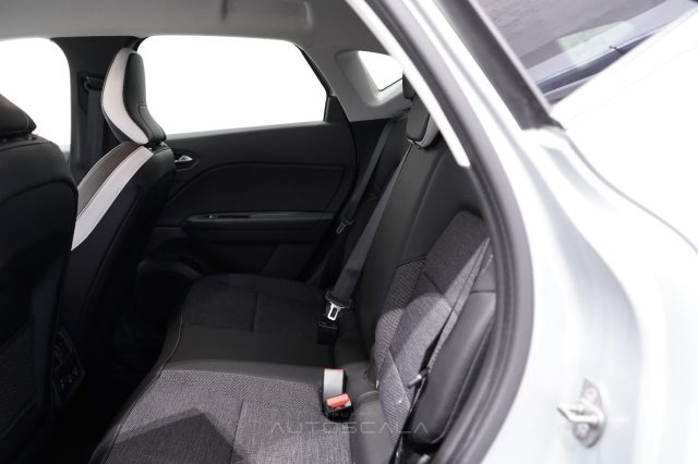 RENAULT Captur usata, con Volante multifunzione