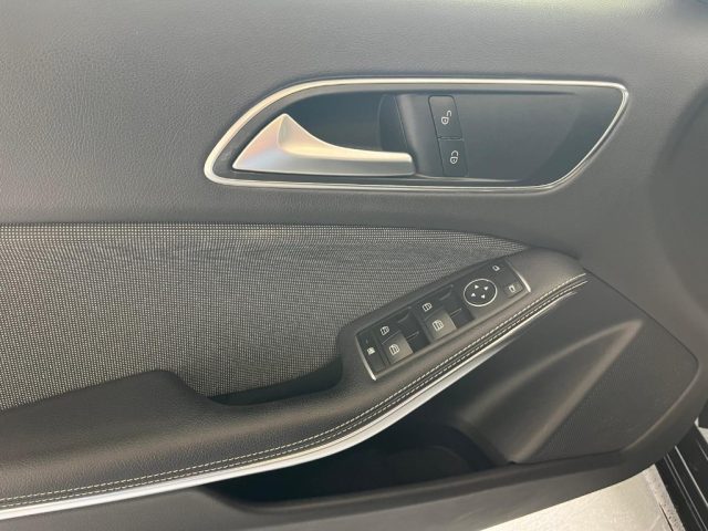 MERCEDES-BENZ A 160 usata, con Controllo trazione