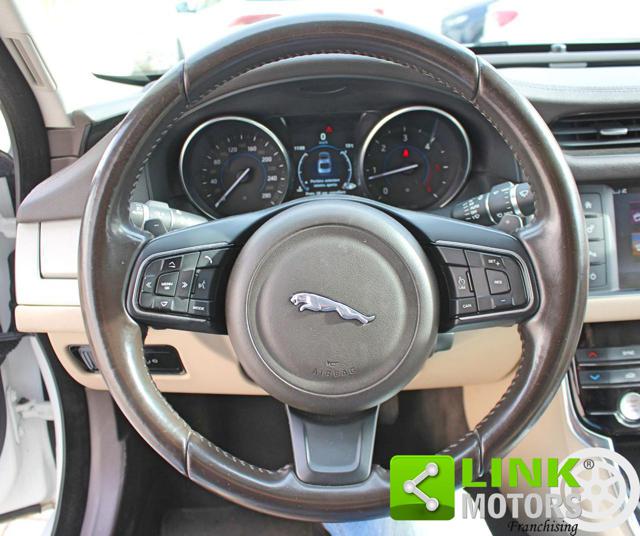 JAGUAR XF usata, con Cruise Control